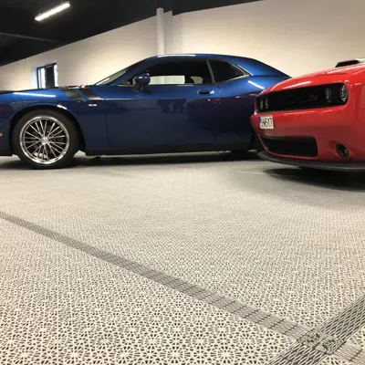 Bergo Flooring car showroom Bergo Silvergrey (8)