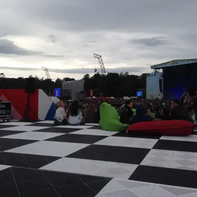 Bergo Flooring Outdoorcafe concert Bergo Unique black and white