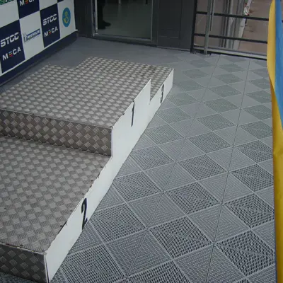 Bergo Flooring Racing Floor (35)