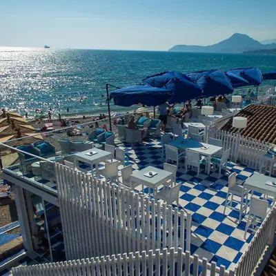 Bergo Flooring Outdoorcafe by sea Bergo Unique Blue and white 1