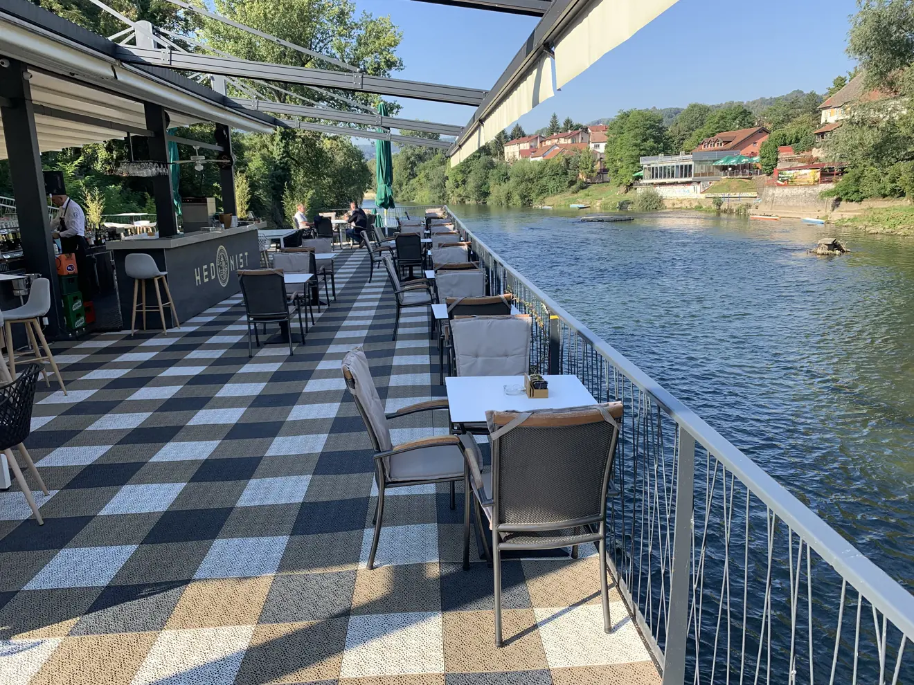 Bergo Flooring Restaurant Hodinst Banja Luka Bergo XL 4