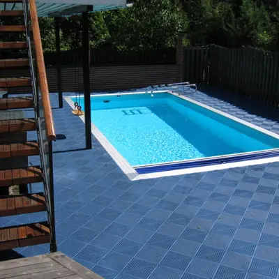 Bergo_Flooring_Poolarea_Unique_Blue