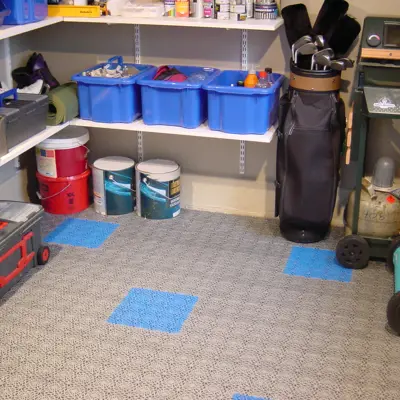 Bergo_Flooring_Storage_room_Royal_Silvergrey_Blue 4