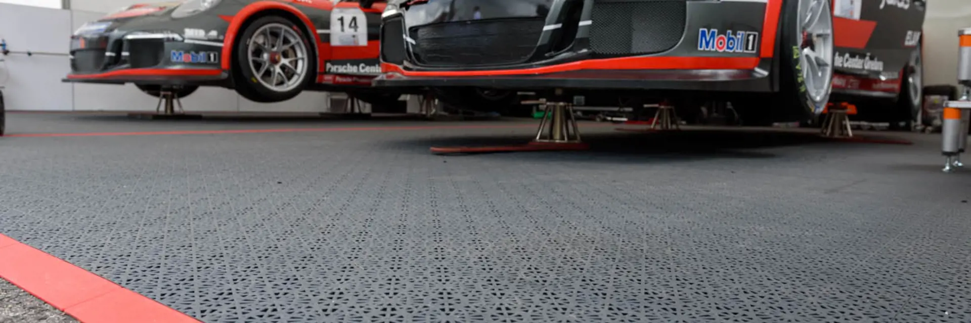 Bergo Flooring Racing Floor (27)
