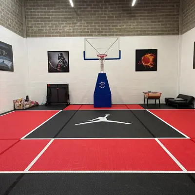Bergo Basketball court Jordan in an office in France
