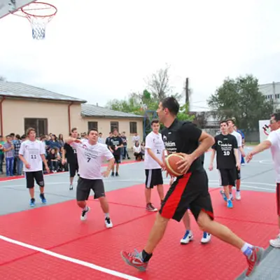 Bergo_basketballcourt_National_College_Alexadru_Loan_Cuza_Focsani_Romania (5)